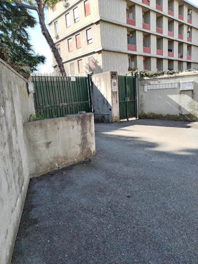 Accogliente A Firenze Con Parcheggio Apartamento